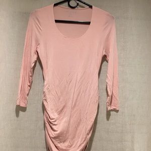 A pea in the pod long sleeved maternity top